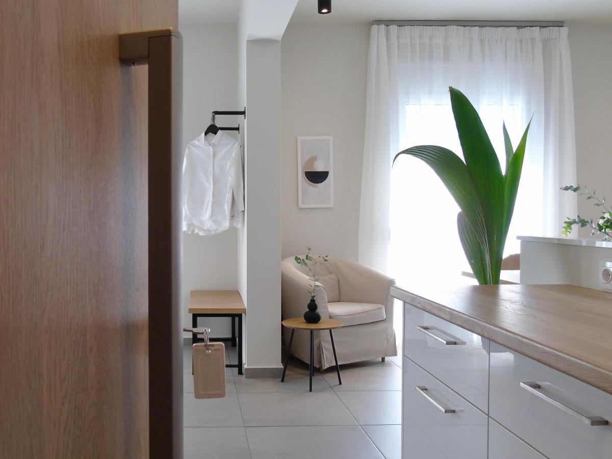 Grey Rose Apartment Kalambaka Exterior photo